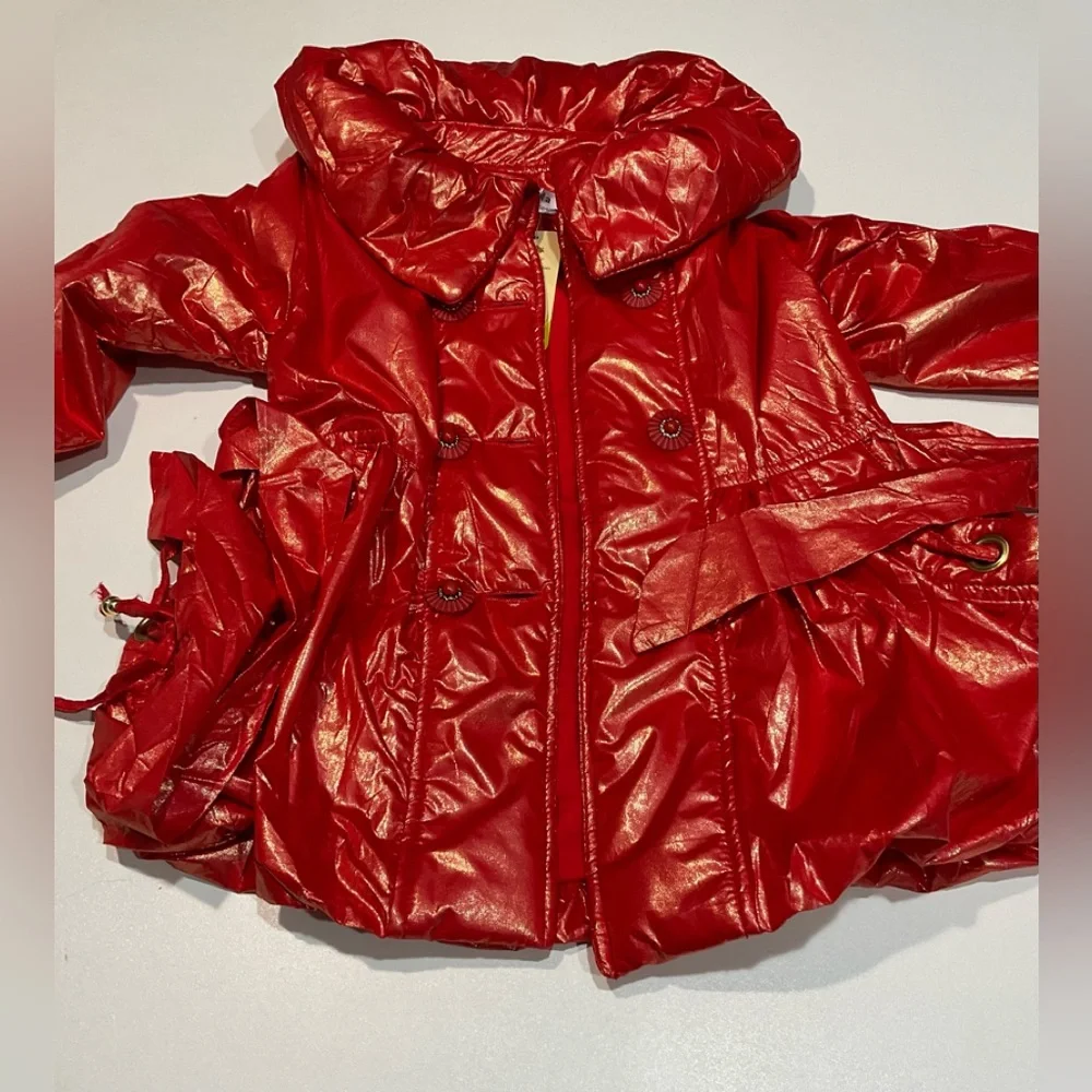 🍏NWT KUWA Girl’s Red Gold Metallic Adorned Lined Light Jacket, L